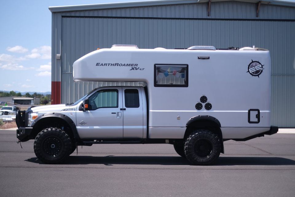 2015 Ford Earthroamer XV-LT
