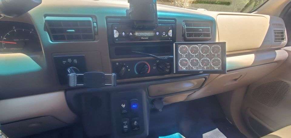 2001 Ford F250 7.3 - Custom Bed