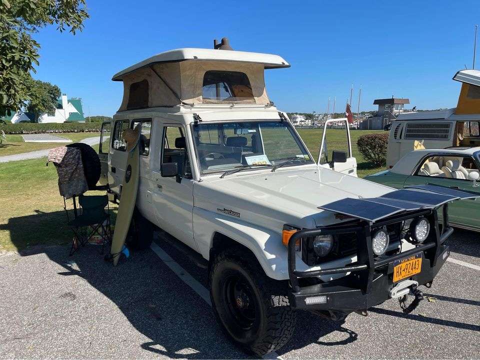1986 Toyota Land Cruiser HZJ75 Troopy Camper