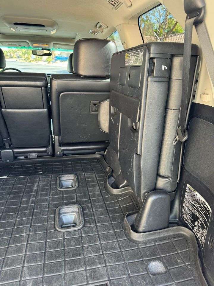 2015 Toyota Land Cruiser 200