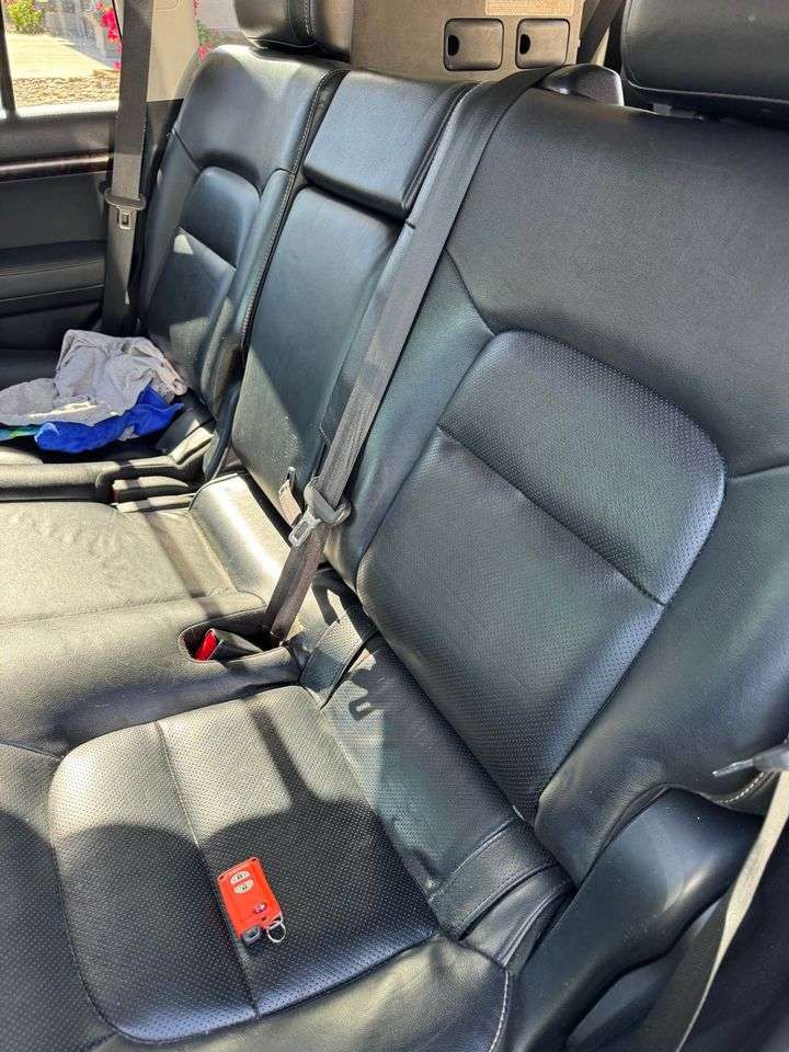 2015 Toyota Land Cruiser 200