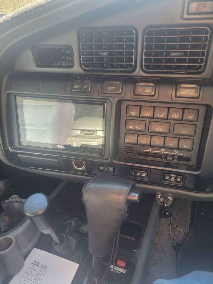 1993 Toyota Land Cruiser FZJ80 RHD
