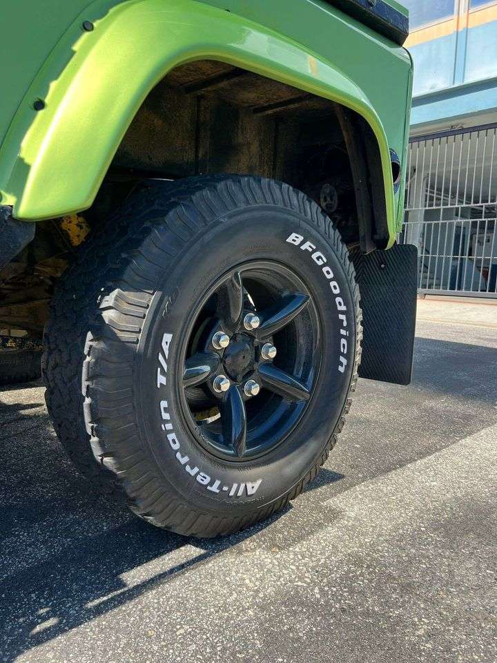 1998 Land Rover Defender 90 RHD
