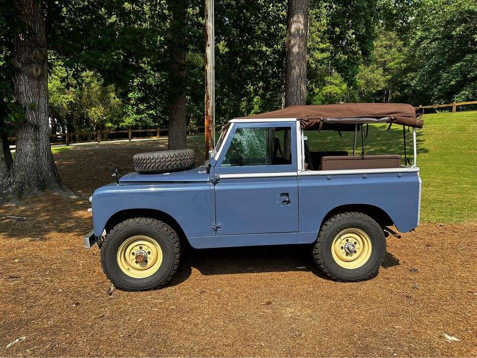 1967 Land Rover Series 2a-LHD
