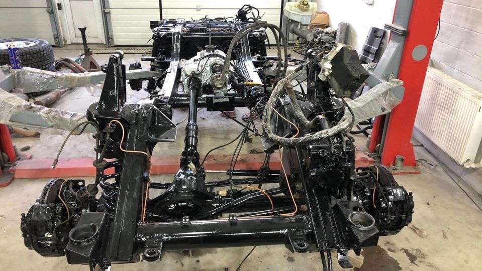 1995 Mercedes-Benz G320-Restored