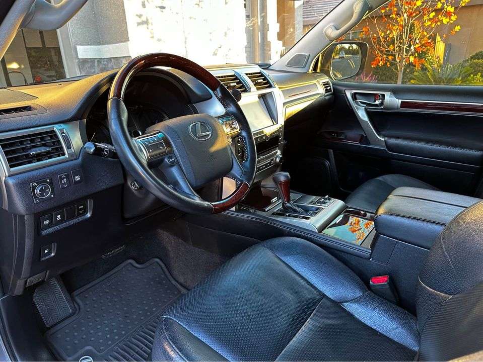 2017 Lexus GX 460 Overland