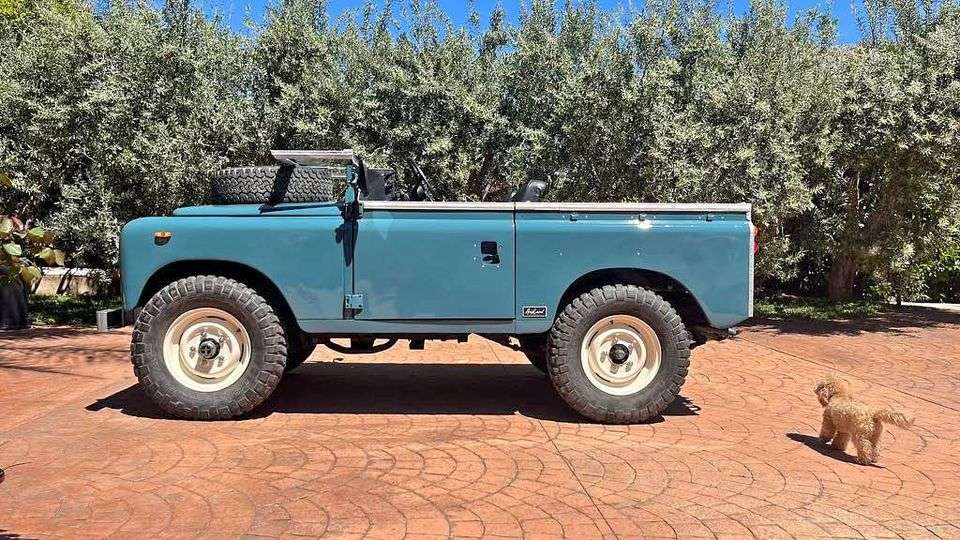 1983 Land Rover Series III 88 Diesel LHD