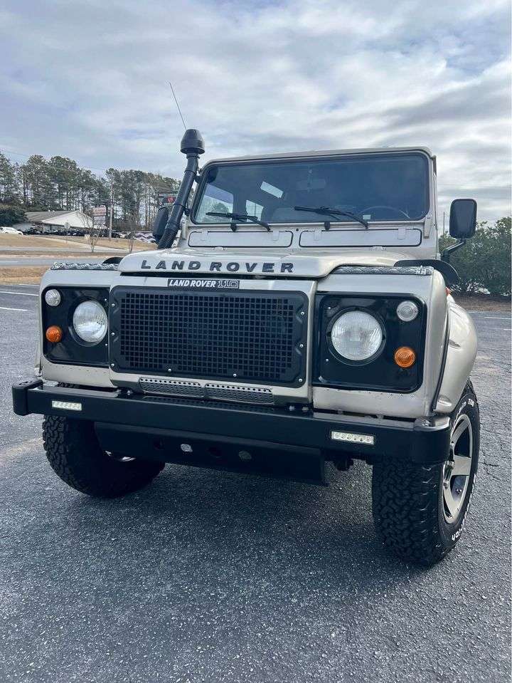 1988 Land Rover Defender 110