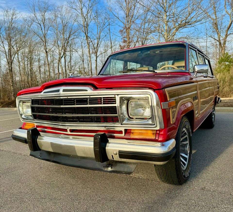 1987 Jeep Grand Wagoneer