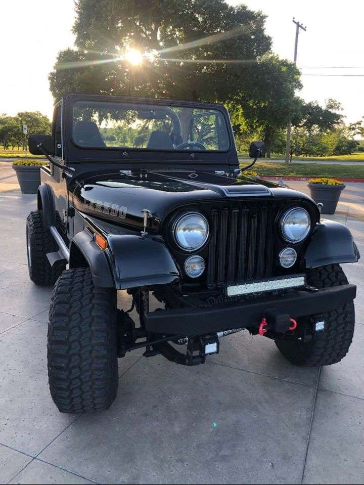 1983 Jeep CJ-7 Laredo 350 V8