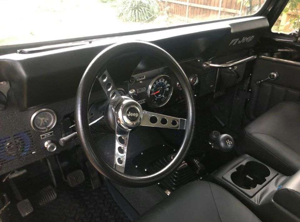 1983 Jeep CJ-7 Laredo 350 V8