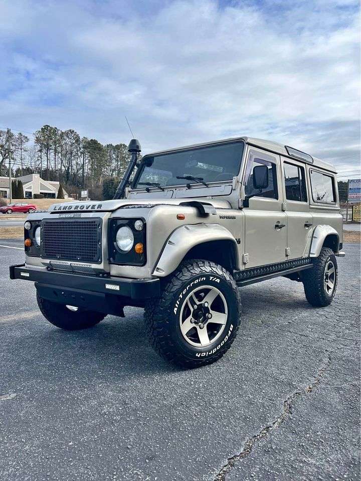 1988 Land Rover Defender 110