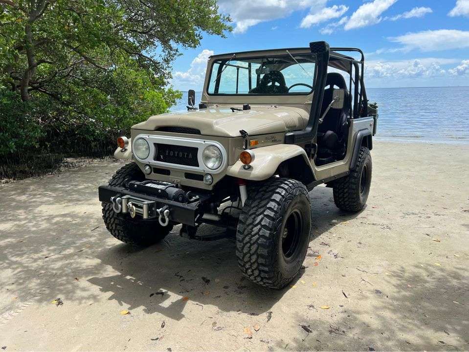 1967 Toyota Land Cruiser FJ40-US Spec