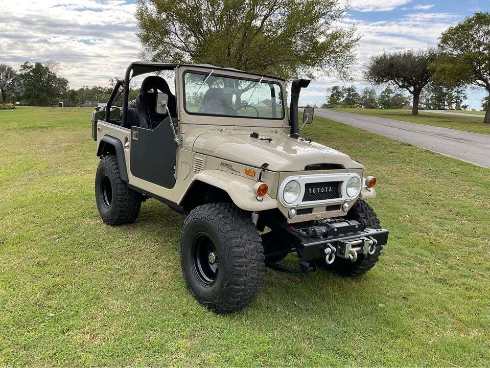 1967 Toyota Land Cruiser FJ40-US Spec