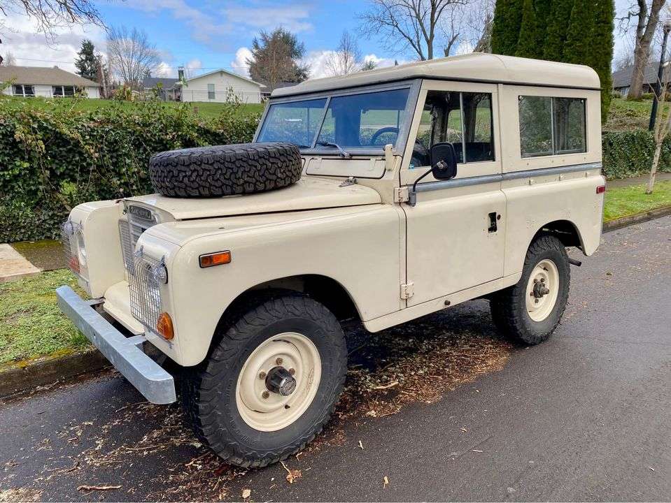 1973 Land Rover Series III 88 US Spec
