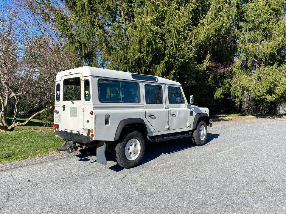 1998 Land Rover Defender 110 LSE