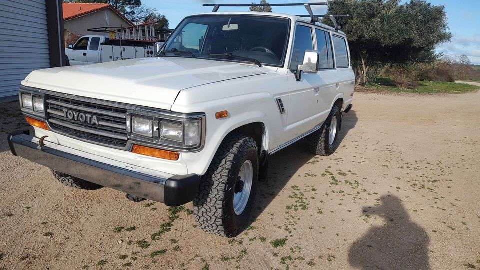 1989 Toyota Land Cruiser FJ 62