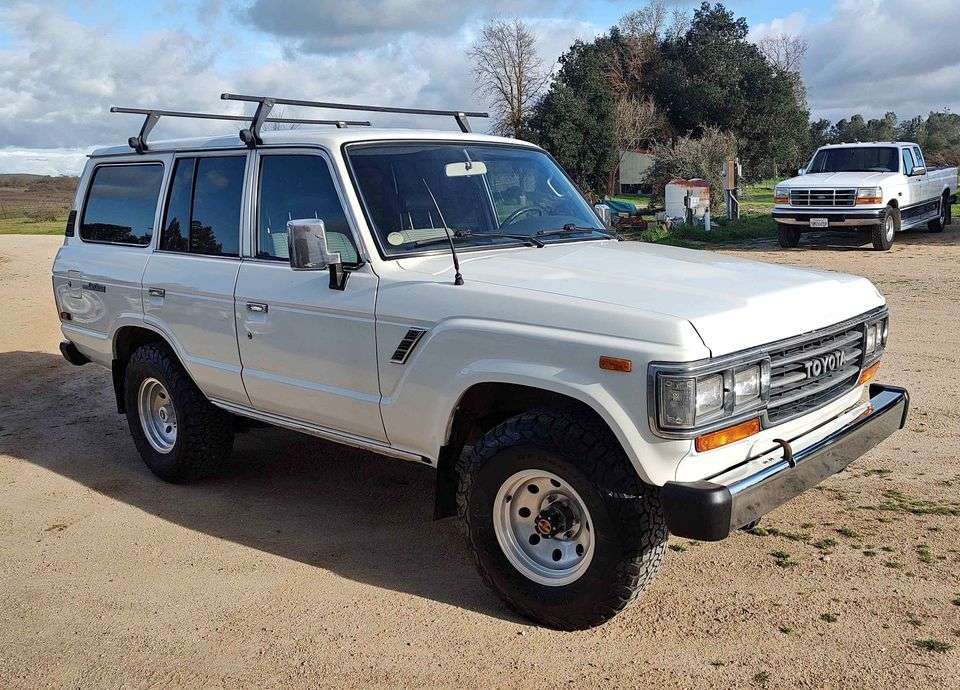 1989 Toyota Land Cruiser FJ 62