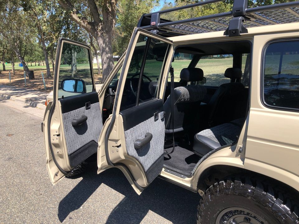 1983 Toyota Land Cruiser FJ60 with an LS3 swap