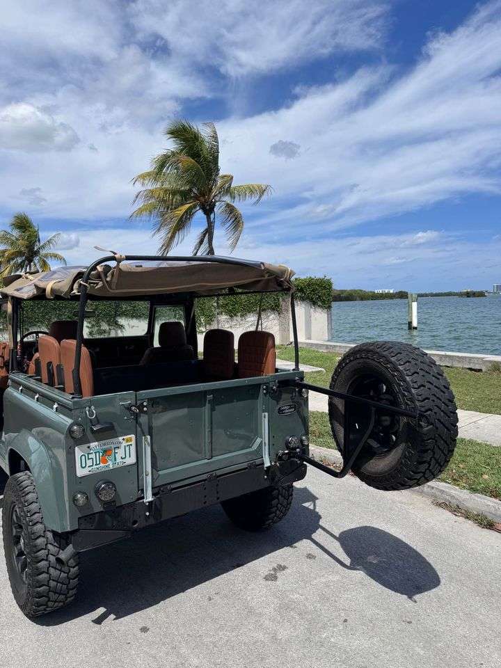 1993 Land Rover Defender 90