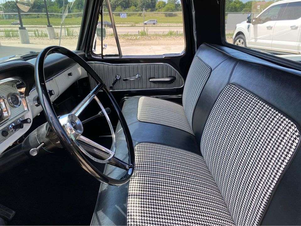 1966 Ford F100
