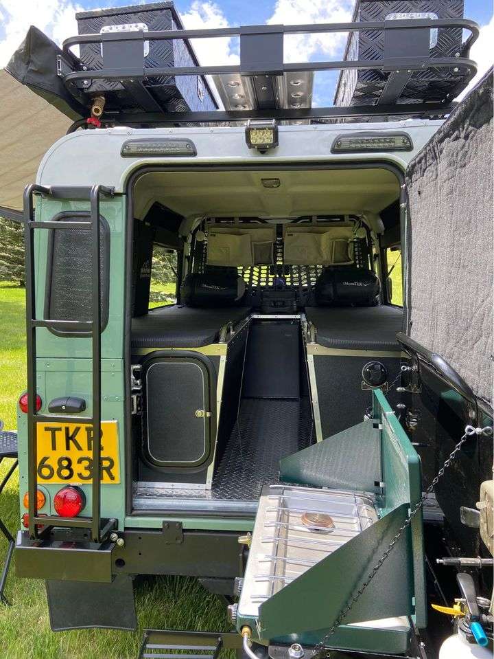 1991 Land Rover Defender 110 LHD Overland