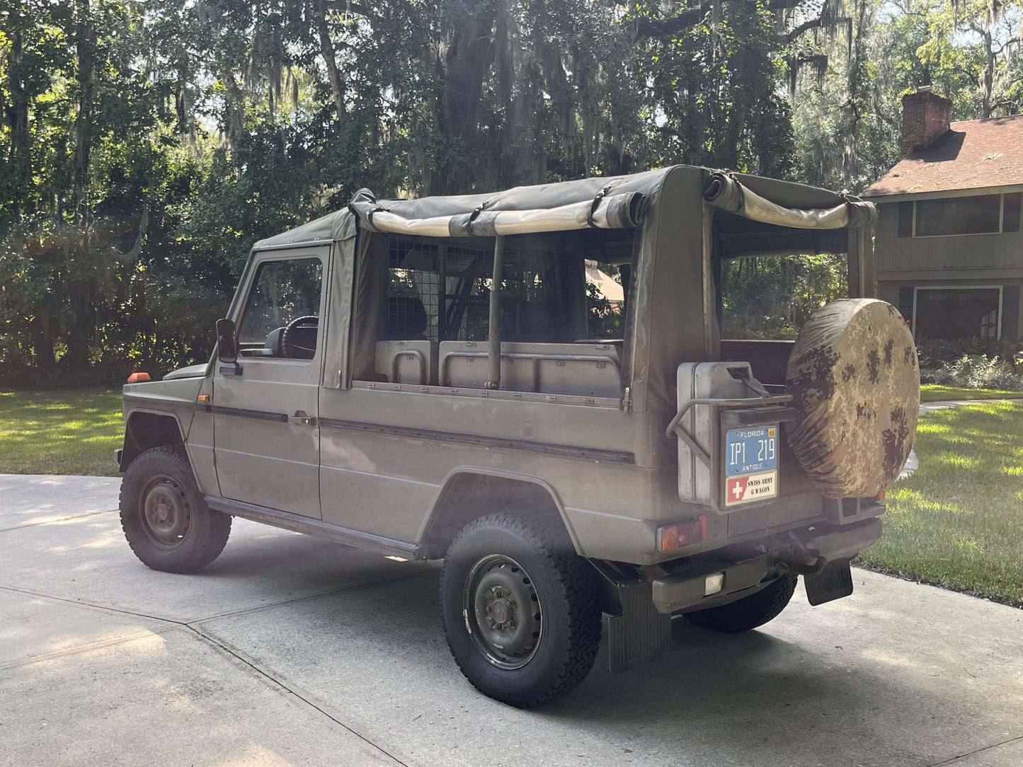 1990 Puch (Mercedes) 230 GE