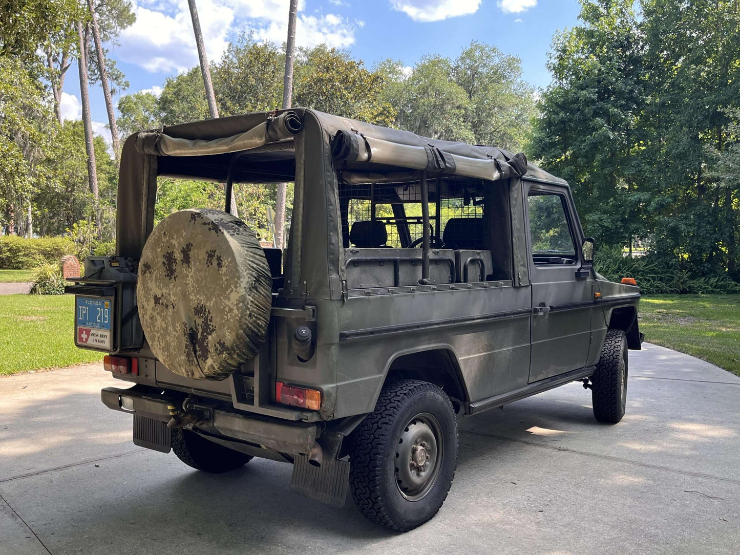 1990 Puch (Mercedes) 230 GE