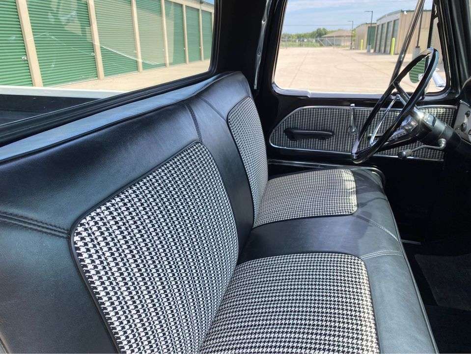 1966 Ford F100