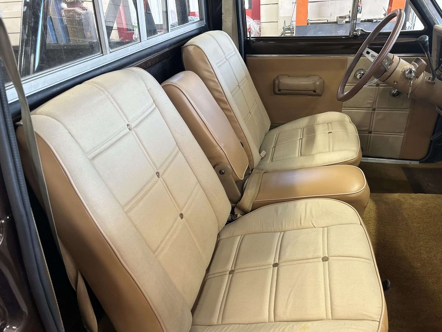 1979 Jeep J10 Golden Eagle