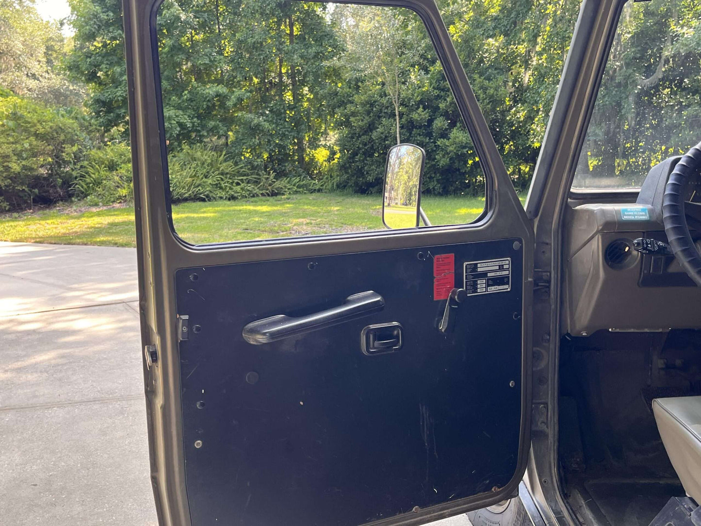 1990 Puch (Mercedes) 230 GE