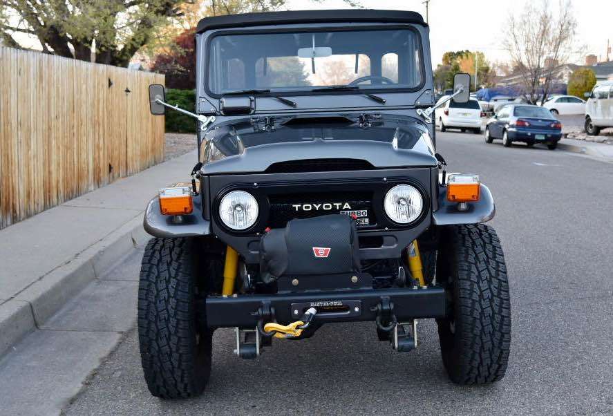 1975 Toyota Land Cruiser FJ40 Diesel Swap