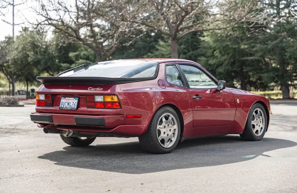 1989 Porsche 944 Turbo