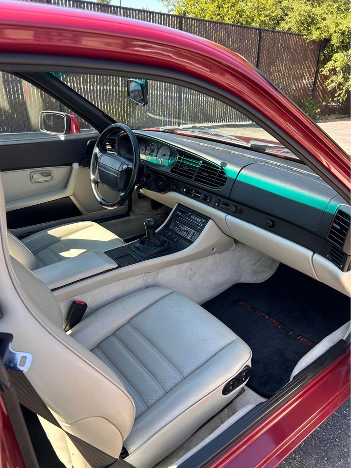 1989 Porsche 944 Turbo