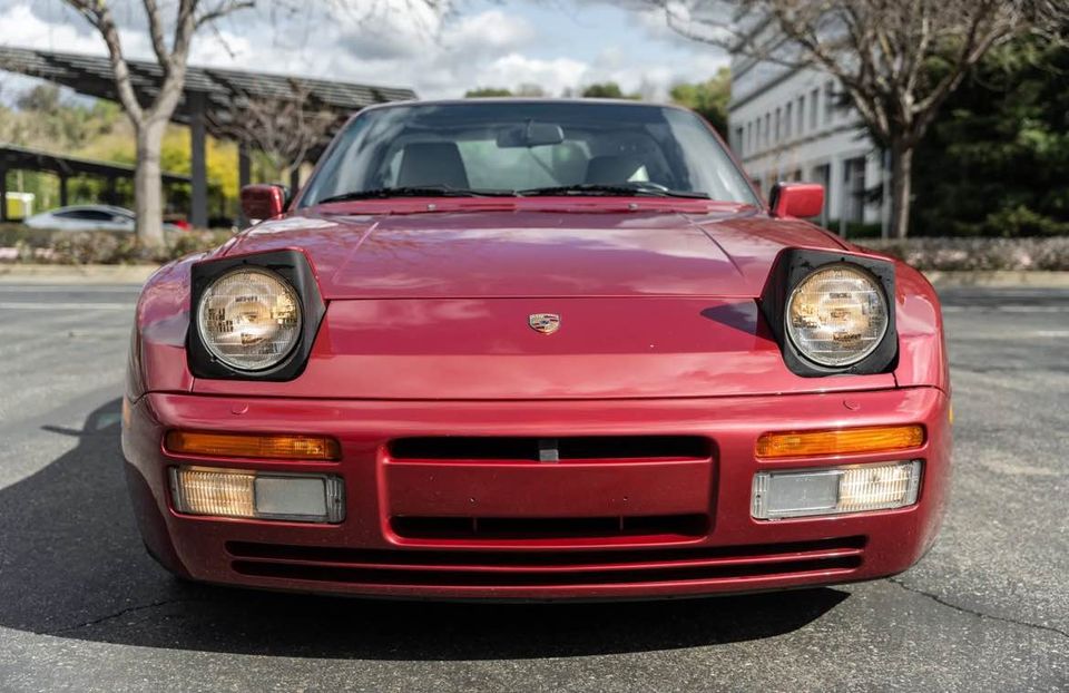 1989 Porsche 944 Turbo