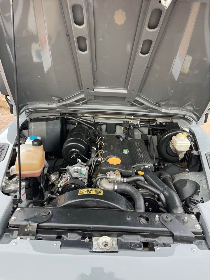 1996 Land Rover Defender 90 LHD