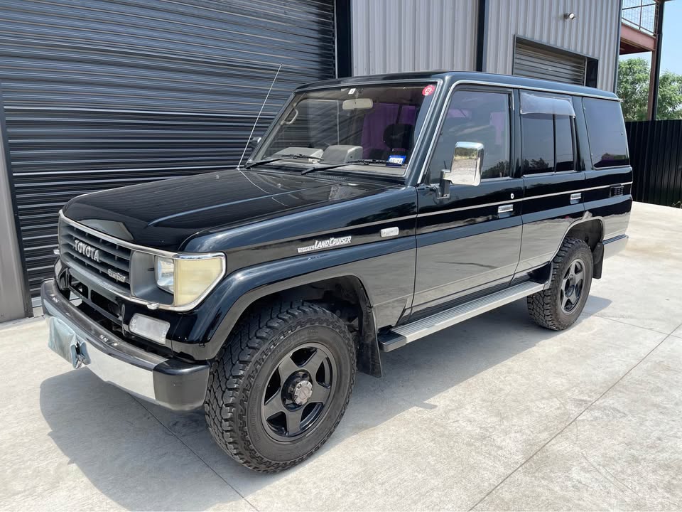 1991 Toyota Land Cruiser J78 Prado