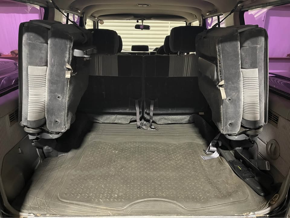 1991 Toyota Land Cruiser J78 Prado