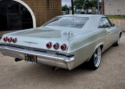 1965 Chevrolet Impala SS LS3