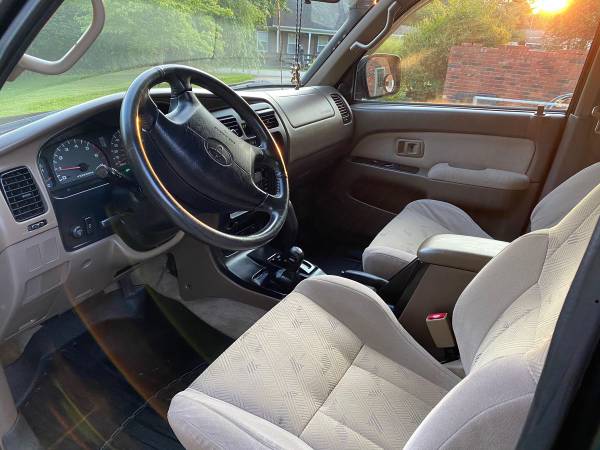 2001 Toyota 4Runner SR5