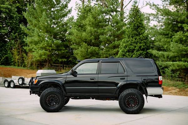 2001 Toyota 4Runner SR5
