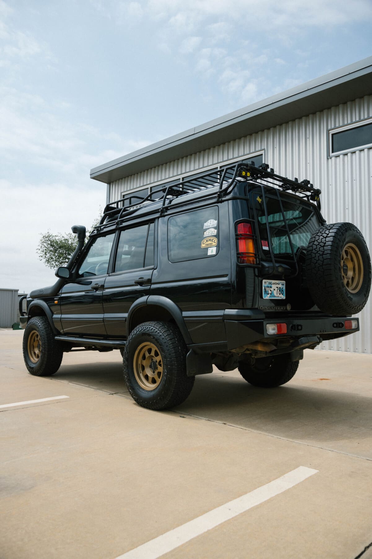 2004 Land Rover Discovery II LS Swap