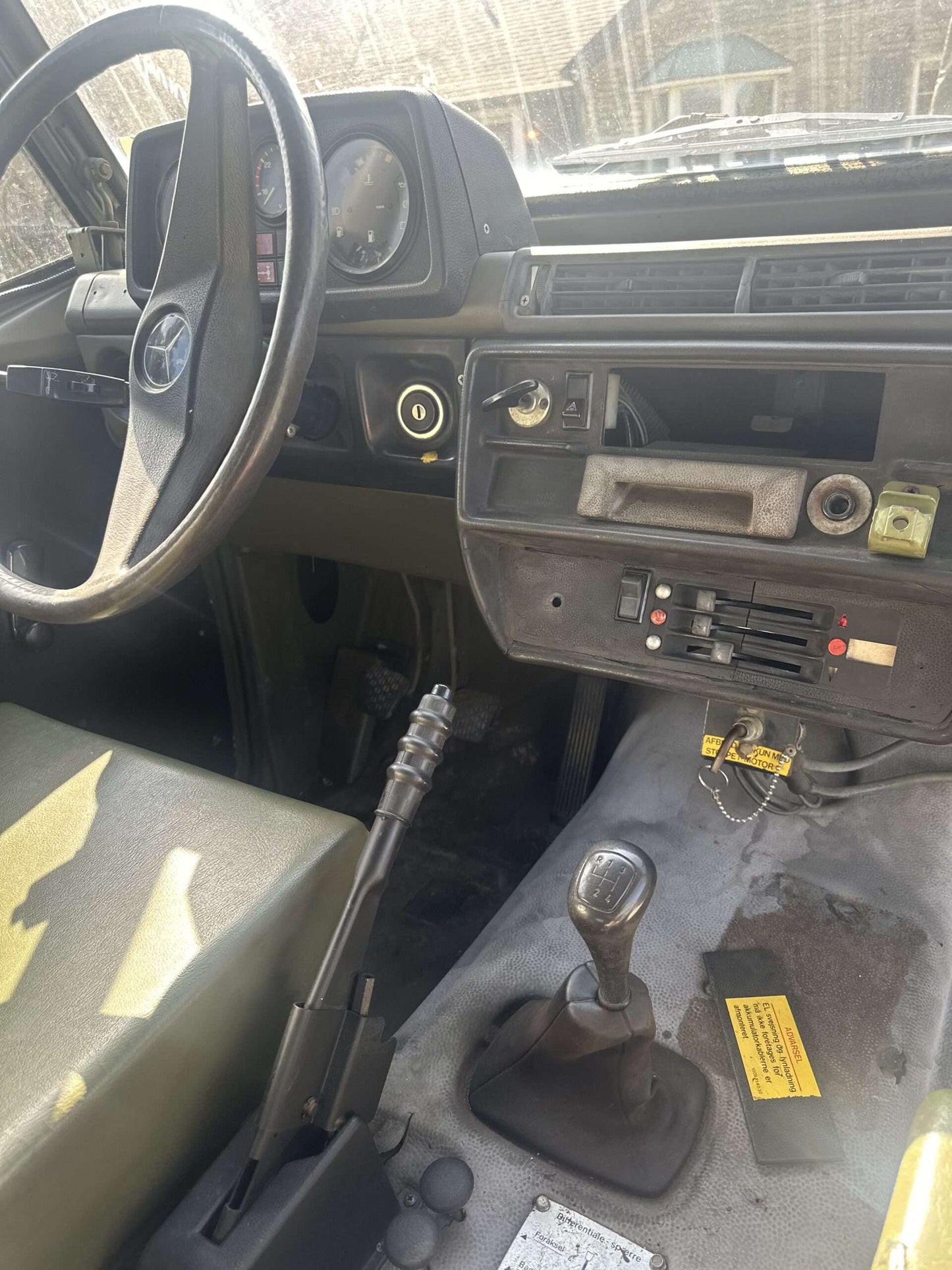 1985 Mercedes Benz 240 GD Ex-Military