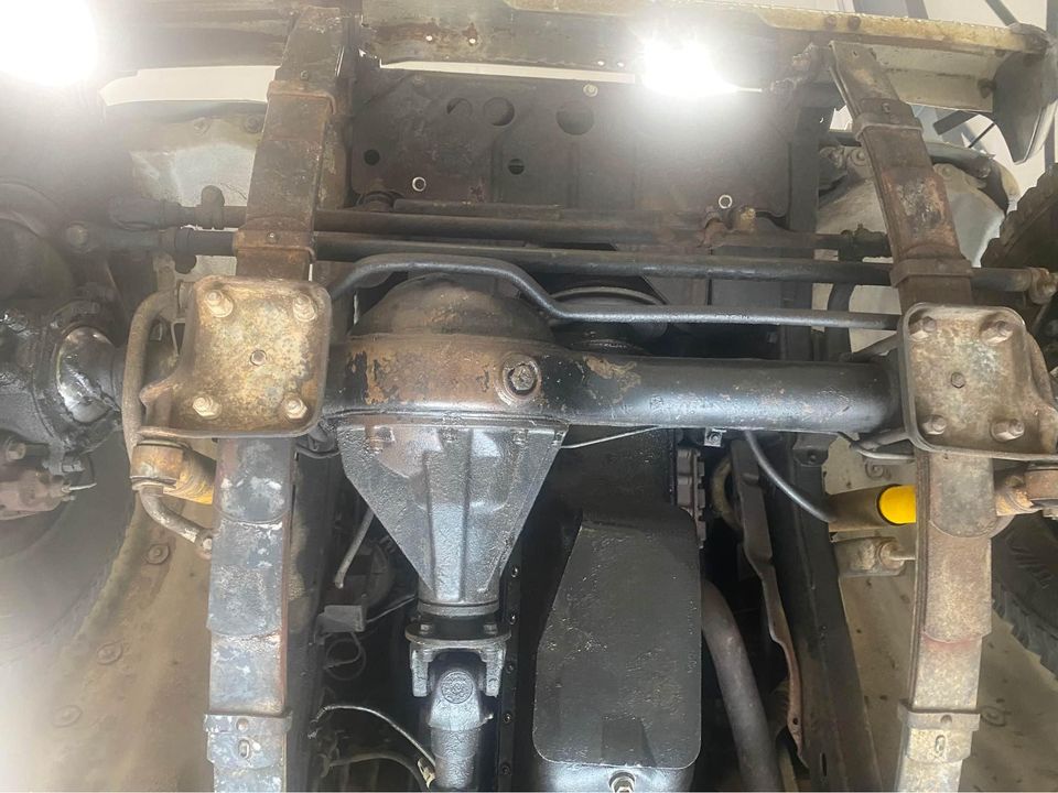 1985 Toyota Land Cruiser FJ60 4-Speed