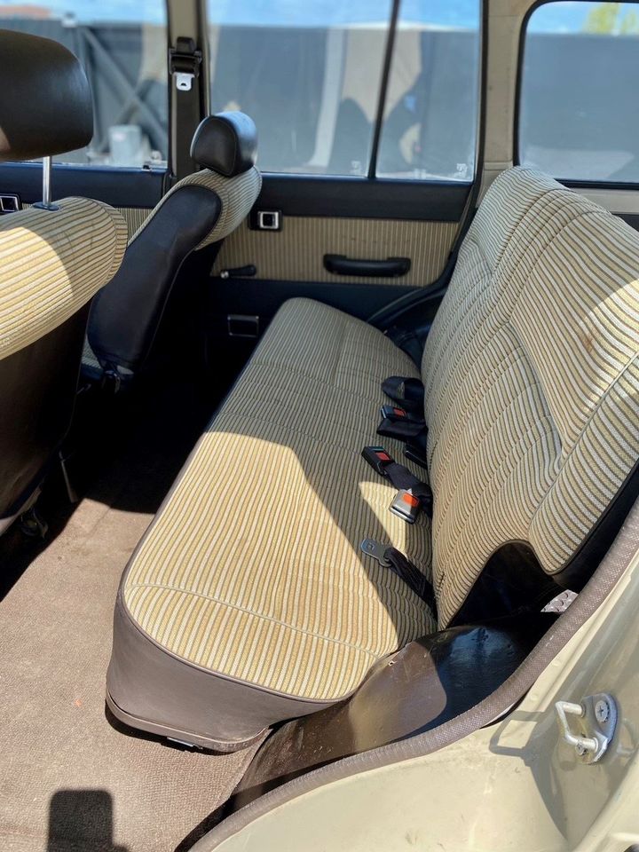 1985 Toyota Land Cruiser FJ60 4-Speed