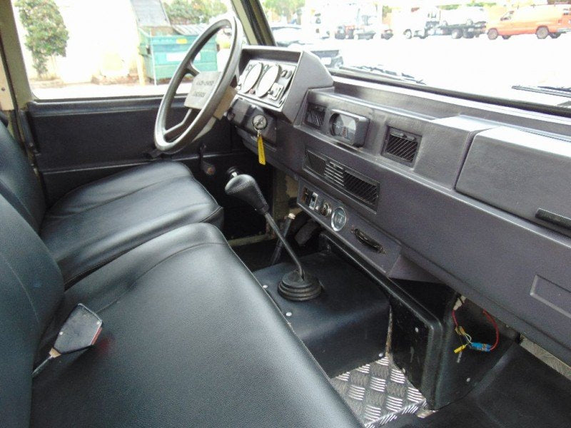 1988 Land Rover Defender 90 LHD; Santa Monica, CA