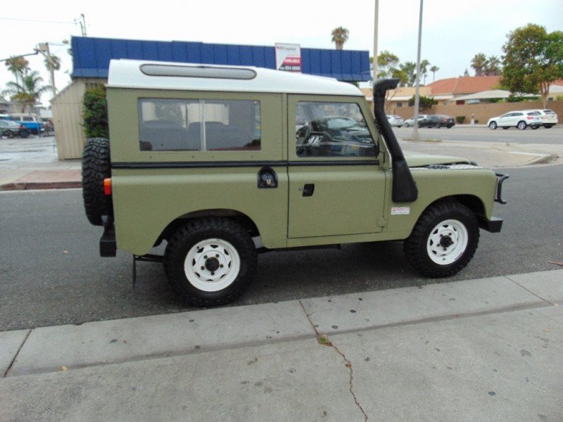 1988 Land Rover Defender 90 LHD; Santa Monica, CA