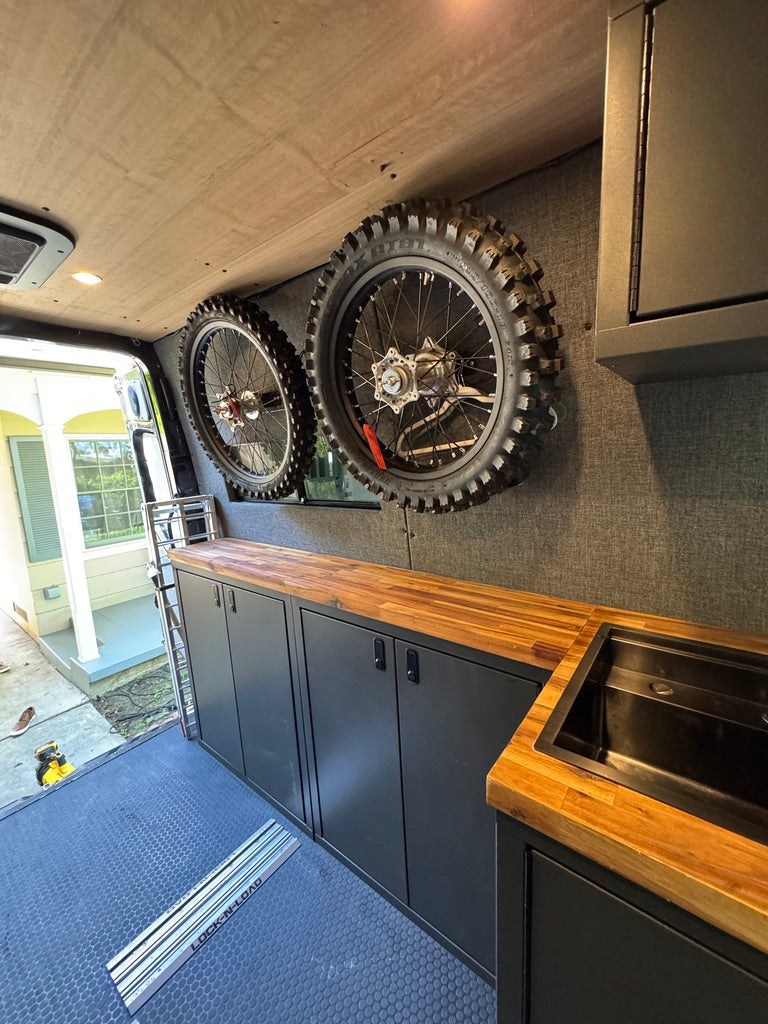 2020 Mercedes Benz Sprinter 2500 V6 4x4