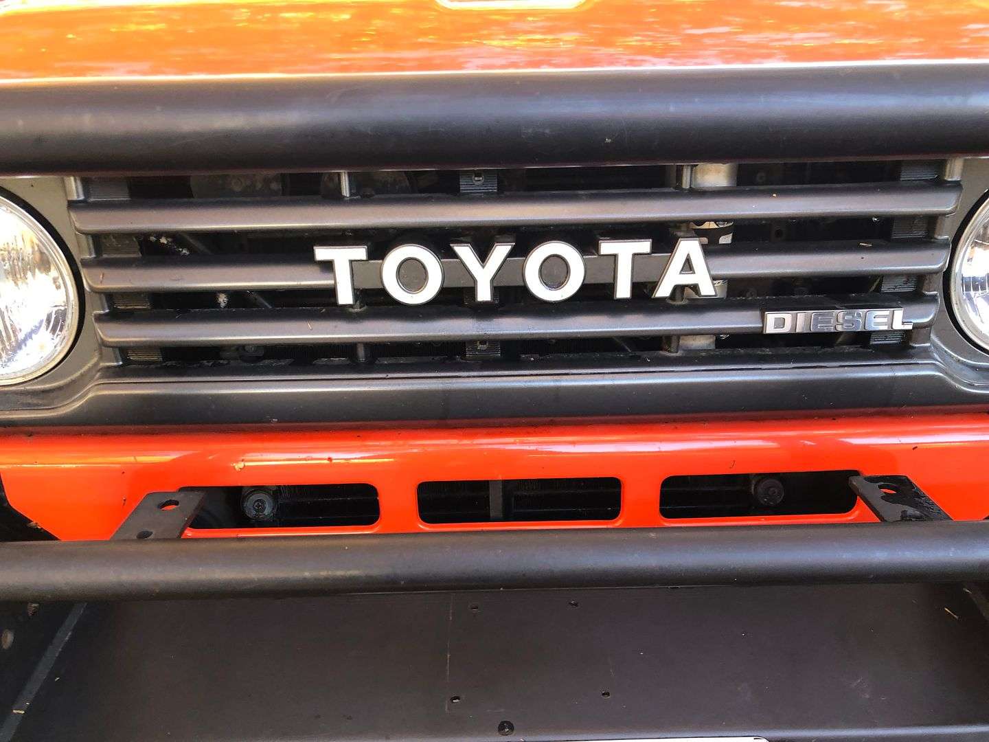 1994 Toyota Land Cruiser HZJ75 Troop Carrier