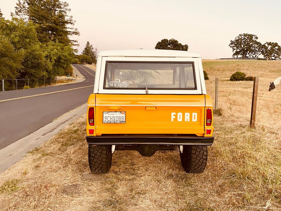 1971 Ford Bronco (Uncut Fenders)